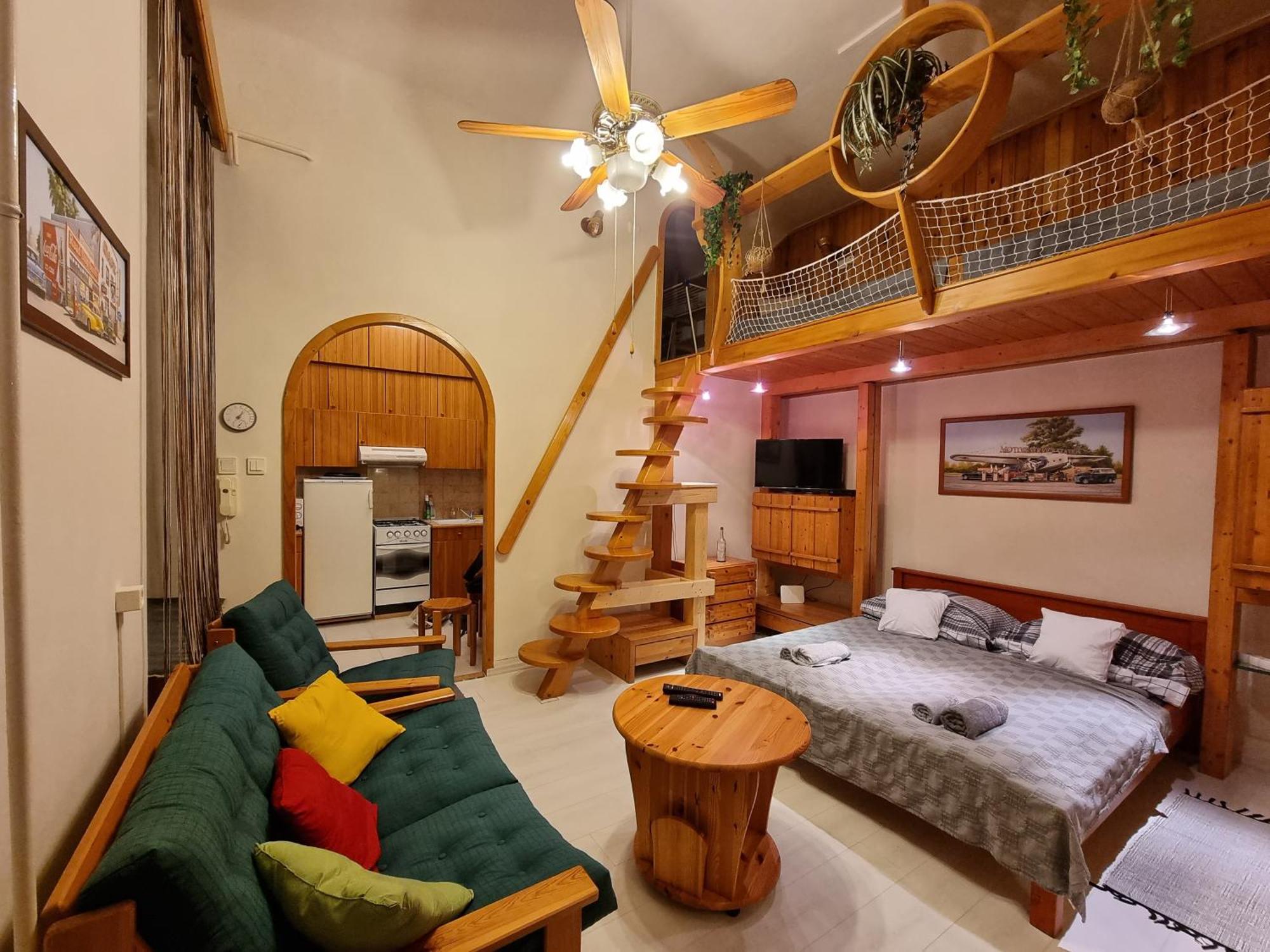 Little Cozy Apartman Miskolc Exteriör bild